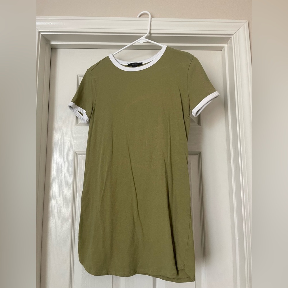 forever21, green and red tshirt dresses, size small